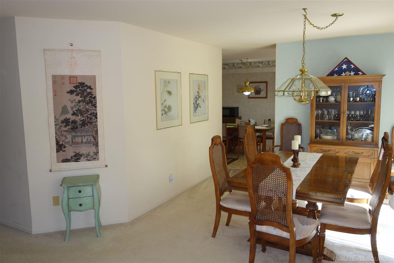 2151 Rochelle Park Drive Rochester Hills, MI 48309 - Photo 13 of 34