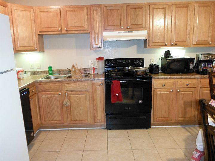1568 Grattan Road Columbus, OH 43227 - Photo 2 of 4
