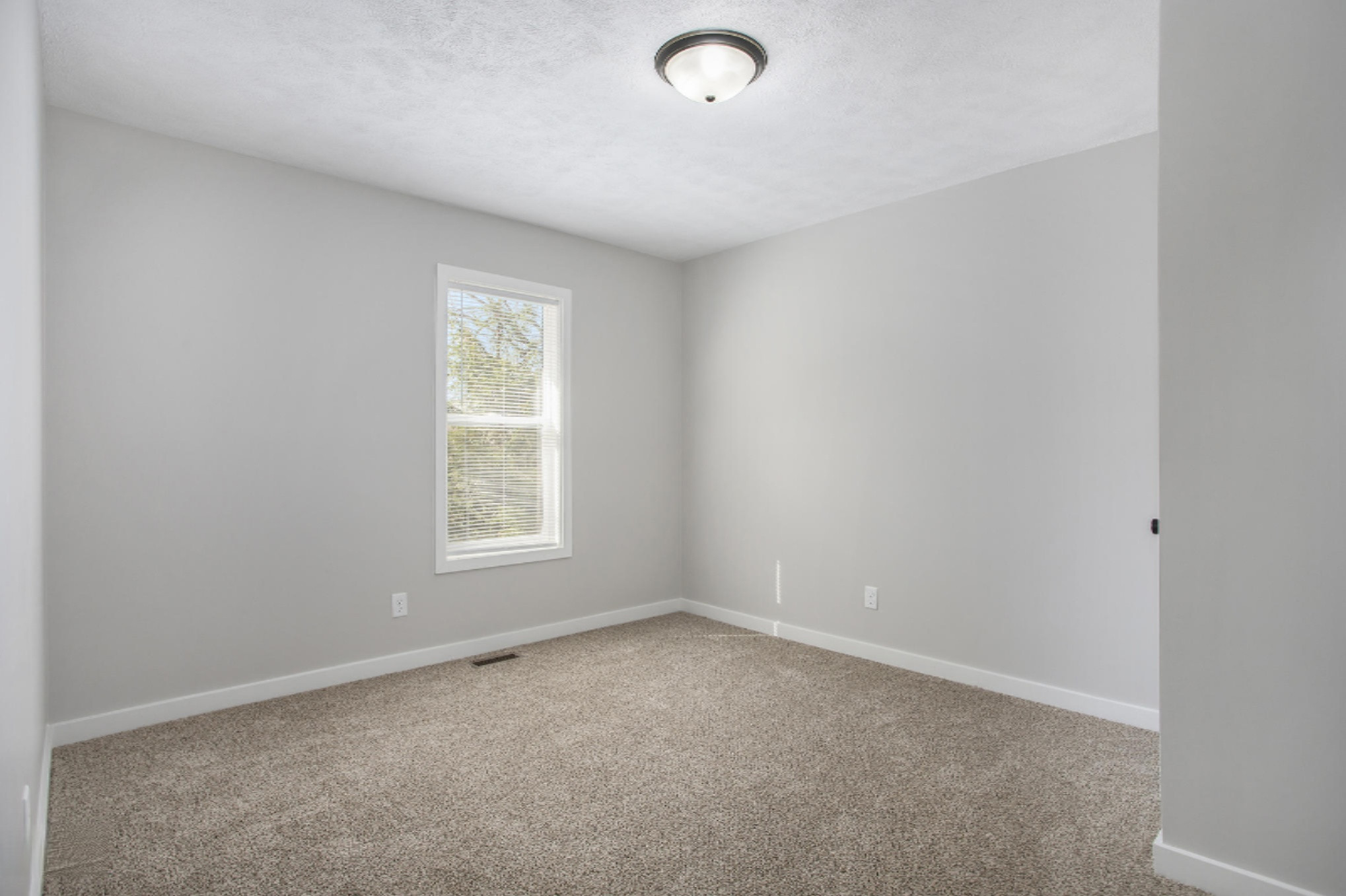 1404 8th Street Three Rivers, MI 49093 - Photo 12 of 18 _MG_6954