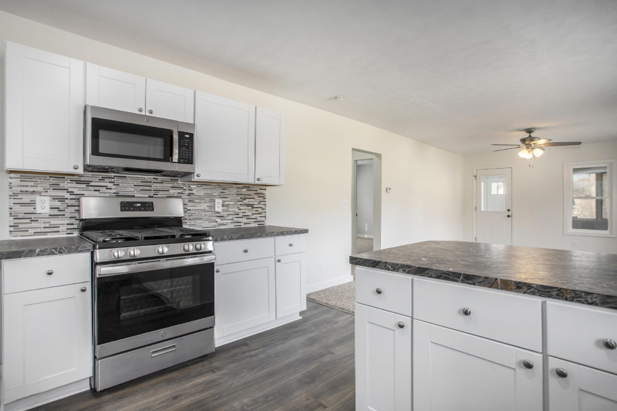 1404 8th Street Three Rivers, MI 49093 - Photo 5 of 18 _MG_6945