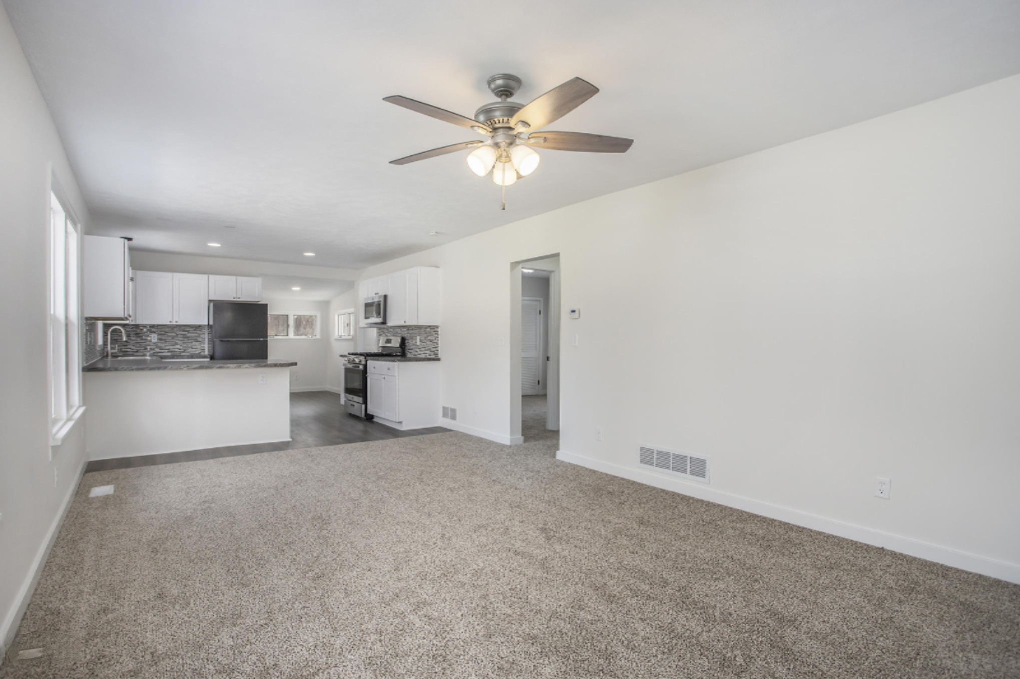 1404 8th Street Three Rivers, MI 49093 - Photo 9 of 18 _MG_6950
