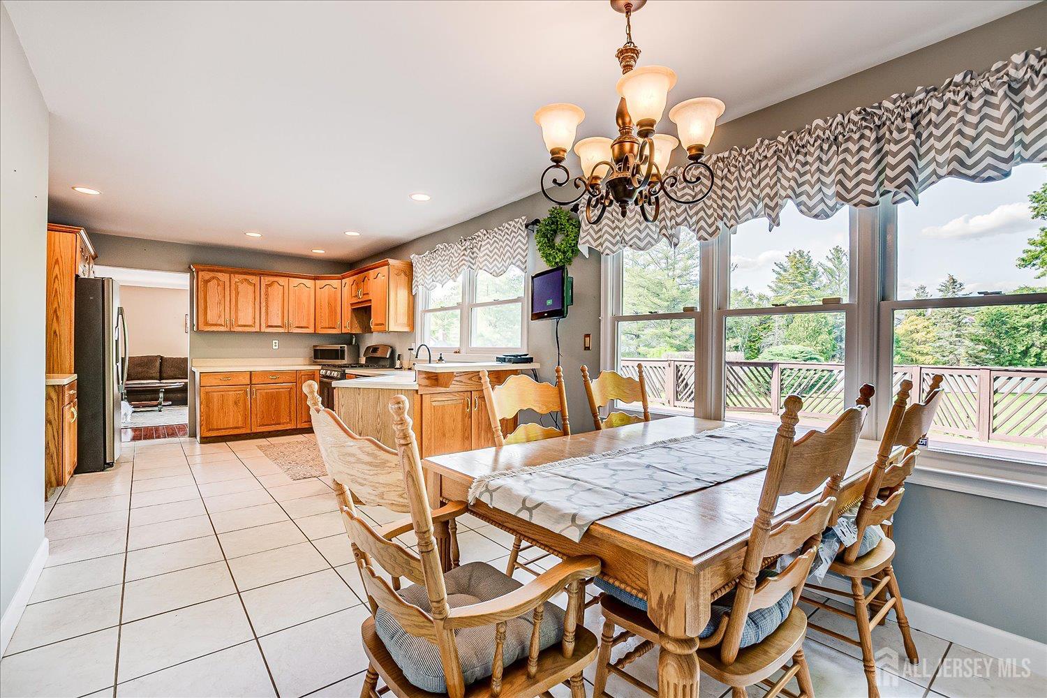 6 Firethorn Road Old Bridge, NJ 08857 - Photo 11 of 34 Gallery Image 11