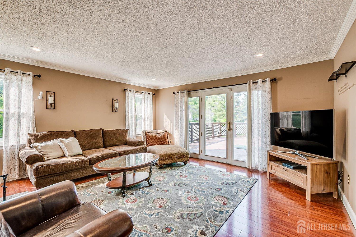 6 Firethorn Road Old Bridge, NJ 08857 - Photo 13 of 34 Gallery Image 13