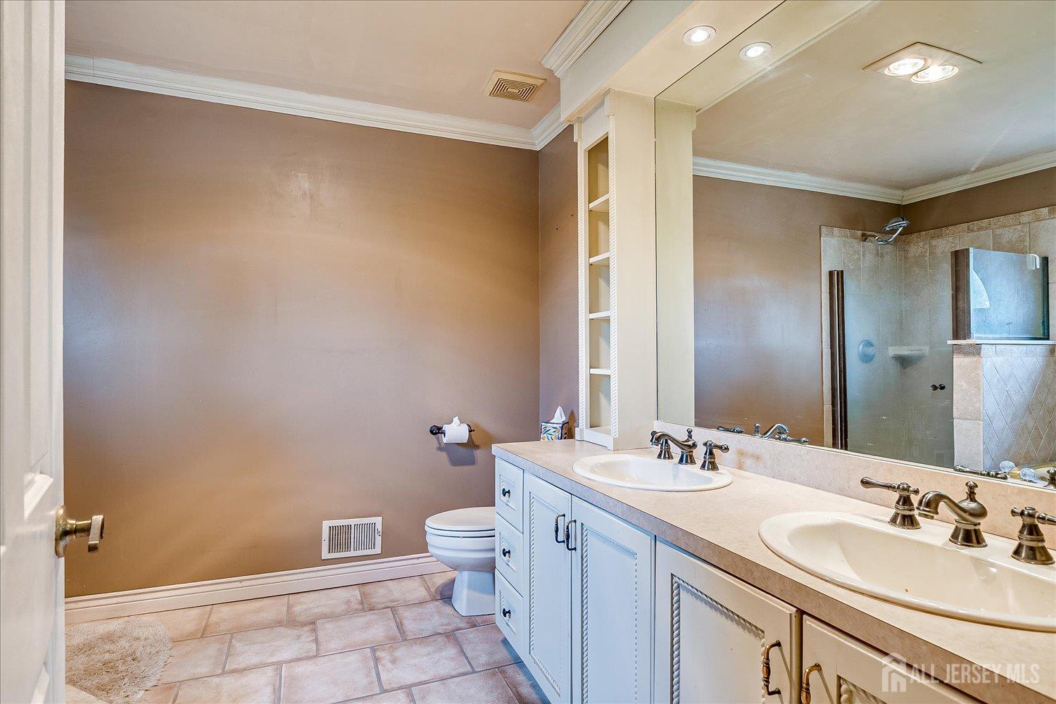 6 Firethorn Road Old Bridge, NJ 08857 - Photo 19 of 34 Gallery Image 19