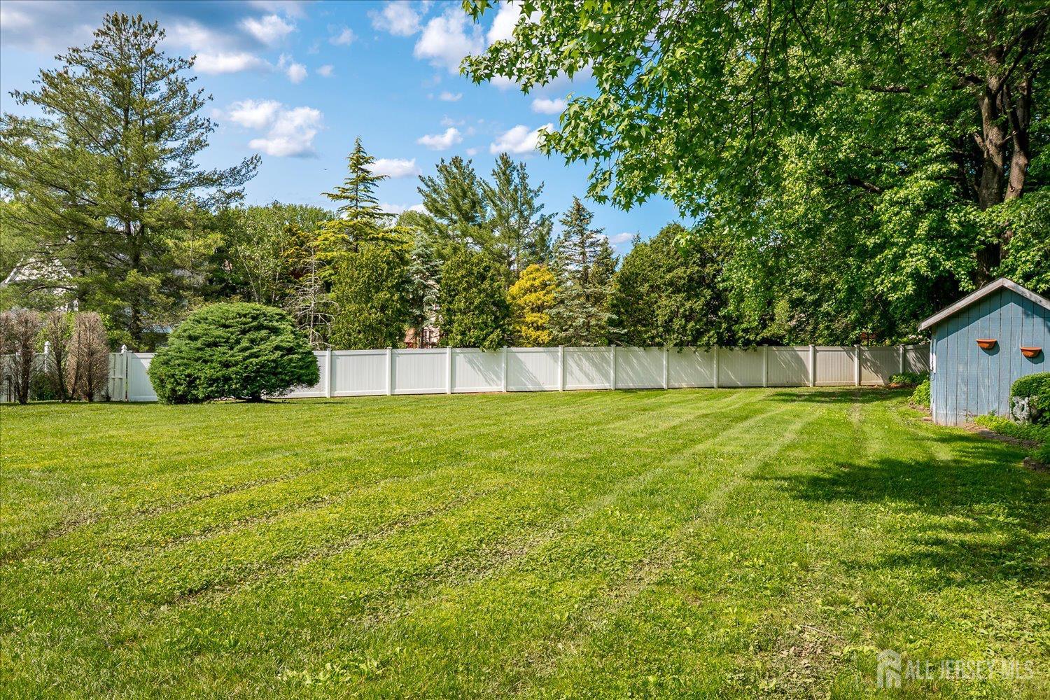 6 Firethorn Road Old Bridge, NJ 08857 - Photo 29 of 34 Gallery Image 29