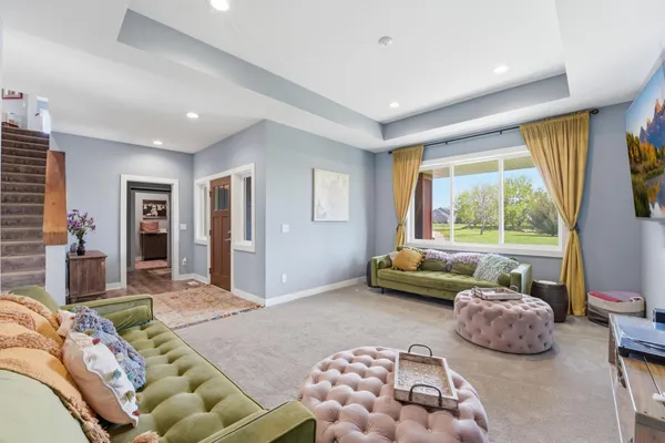 $1,275,000 | 5737 Raven Point Road, Prior Lake, MN 55372