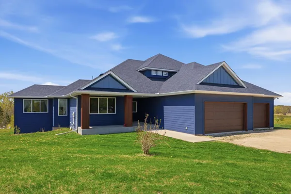 $1,275,000 | 5737 Raven Point Road, Prior Lake, MN 55372