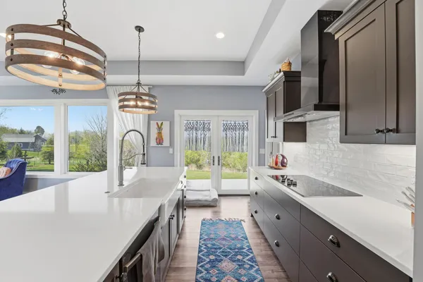 $1,275,000 | 5737 Raven Point Road, Prior Lake, MN 55372
