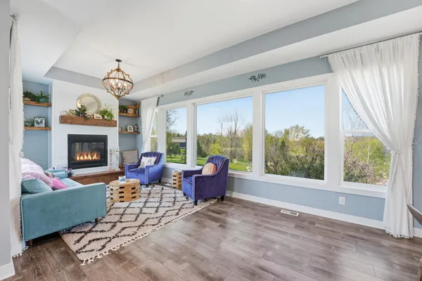 $1,275,000 | 5737 Raven Point Road, Prior Lake, MN 55372