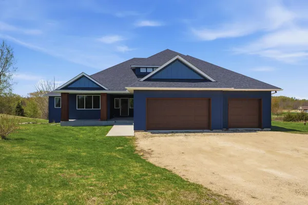$1,275,000 | 5737 Raven Point Road, Prior Lake, MN 55372