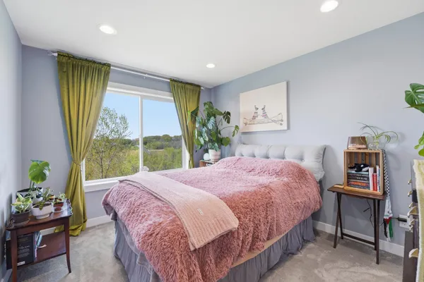 $1,275,000 | 5737 Raven Point Road, Prior Lake, MN 55372