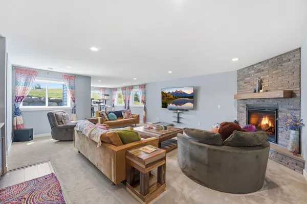 $1,275,000 | 5737 Raven Point Road, Prior Lake, MN 55372
