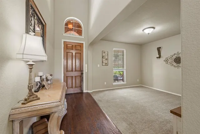 a view of livingroom with hardwood