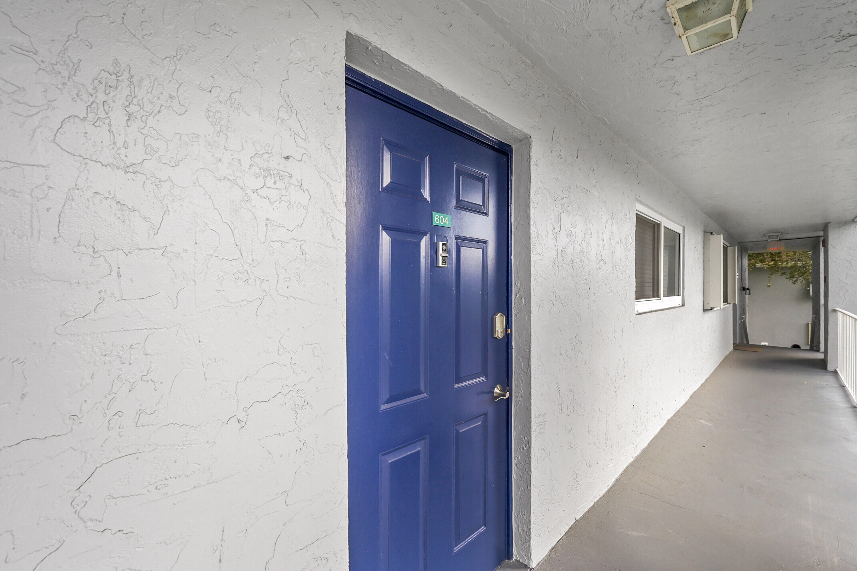 2920 Southwest 22nd Avenue, Unit 6040 Delray Beach, FL 33445 - Photo 20 of 53 a view of front door