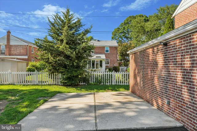 $359,900 | 618 West South Avenue, Glenolden, PA 19036