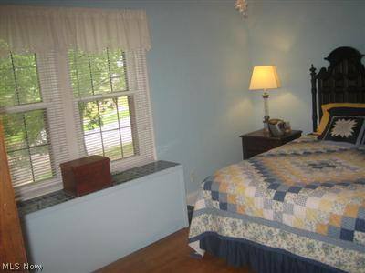 2356 Queenston Road Cleveland, OH 44118 - Photo 17 of 21 Gallery Image 17