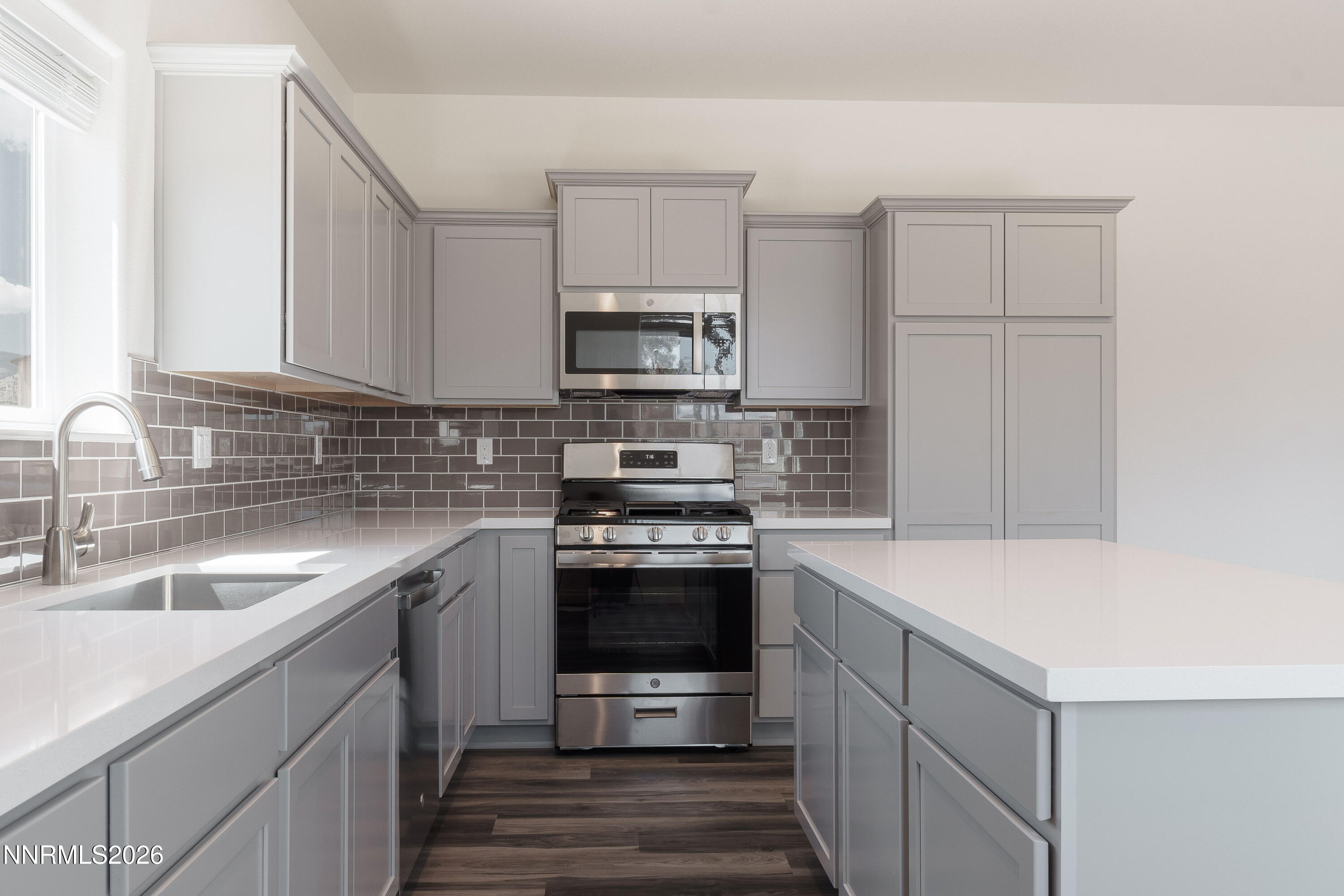4036 Cold Springs Drive, Unit 7 Reno, NV 89508 - Photo 8 of 22 A(11of38)