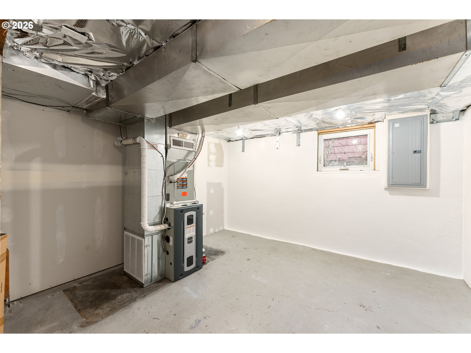 2624 Southeast Kelly Street Portland, OR 97202 - Photo 25 of 36 a view of utility room