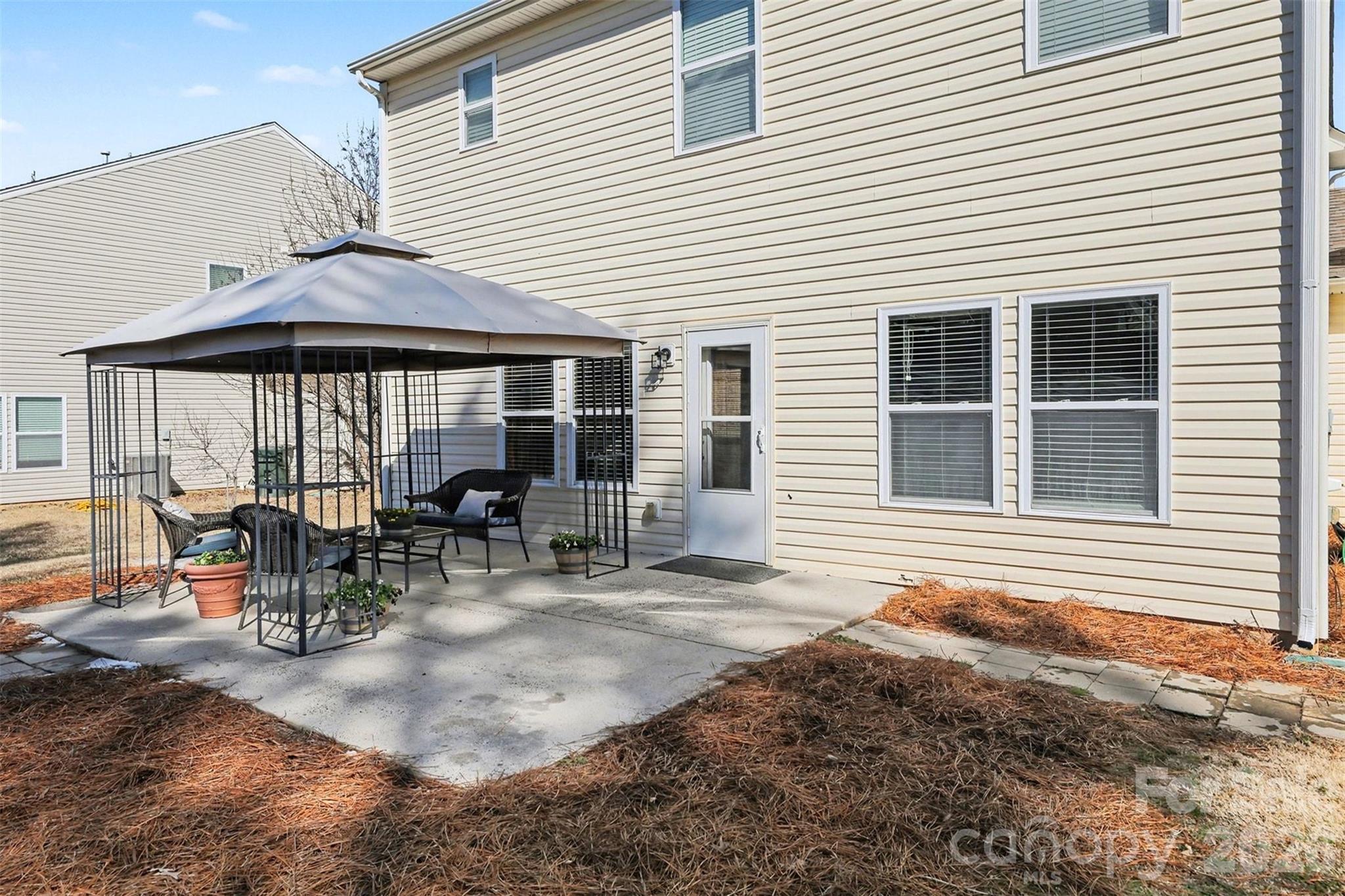 1806 Tradd Avenue Clover, SC 29710 - Photo 26 of 29