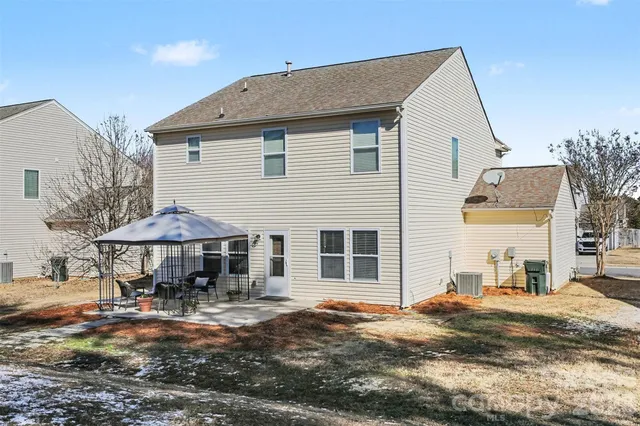 $365,000 | 1806 Tradd Avenue, Clover, SC 29710