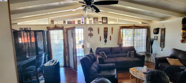 $650,000 | 27911 Mandarin Avenue, Hayward, CA 94544