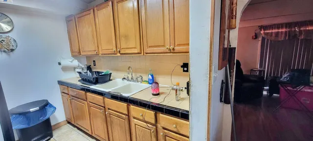 $650,000 | 27911 Mandarin Avenue, Hayward, CA 94544