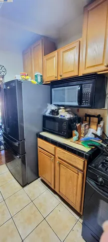 $650,000 | 27911 Mandarin Avenue, Hayward, CA 94544