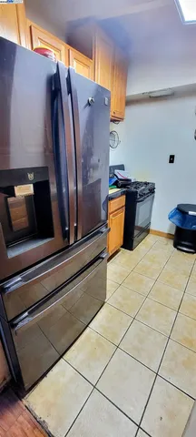 $650,000 | 27911 Mandarin Avenue, Hayward, CA 94544