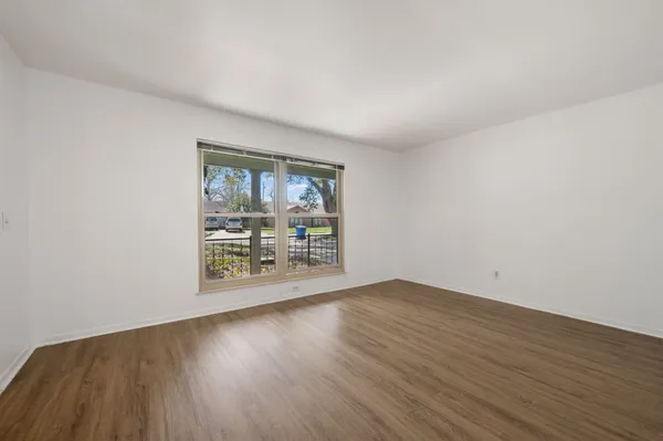 $290,000 | 1400 Summit Circle, Taylor, TX 76574