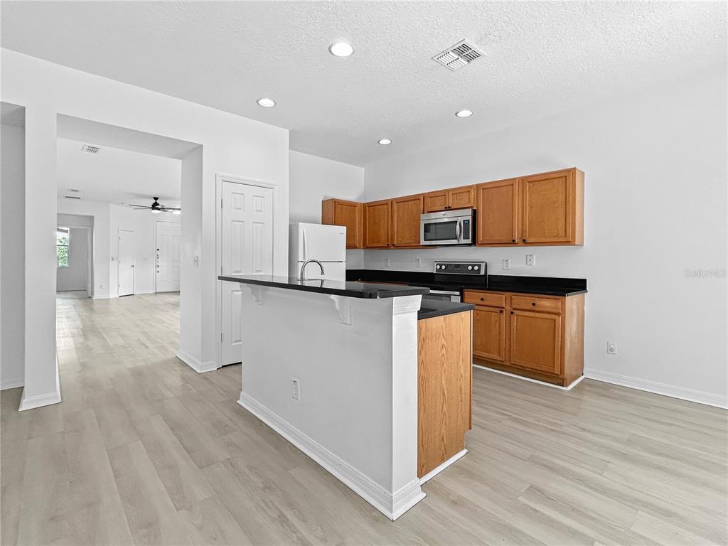 654 Kettering Road Davenport, FL 33897 - Photo 16 of 20 Gallery Image 16