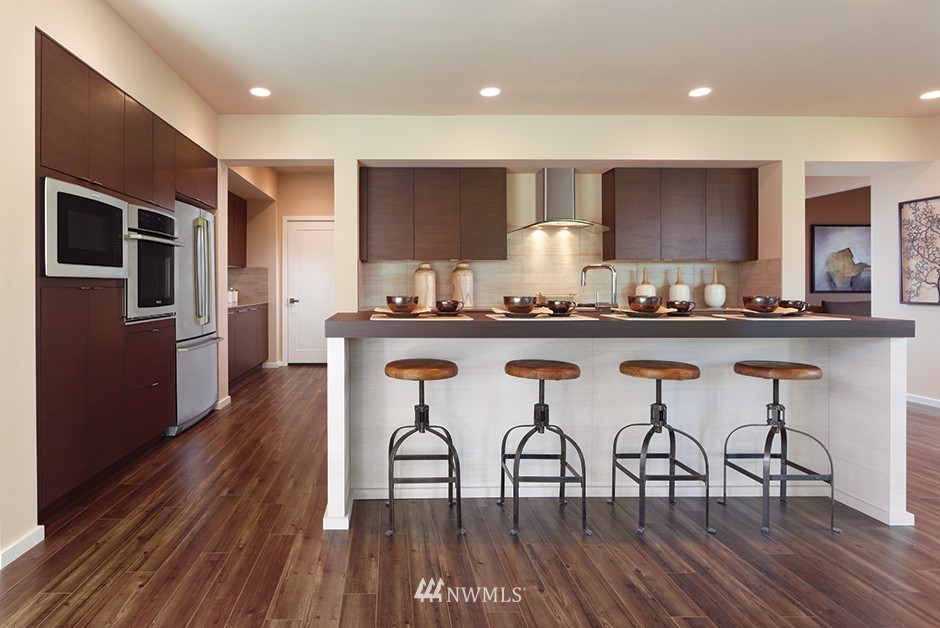 3804 Northeast 24th Court Renton, WA 98056 - Photo 5 of 7