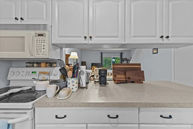 $278,000 | 29 Densmore Drive, Essex Junction, VT 05452