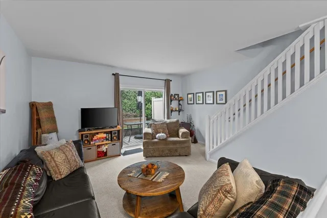 $278,000 | 29 Densmore Drive, Essex Junction, VT 05452