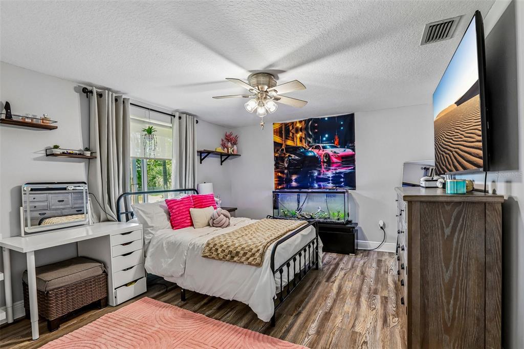 801 Flamingo Drive Apollo Beach, FL 33572 - Photo 38 of 77