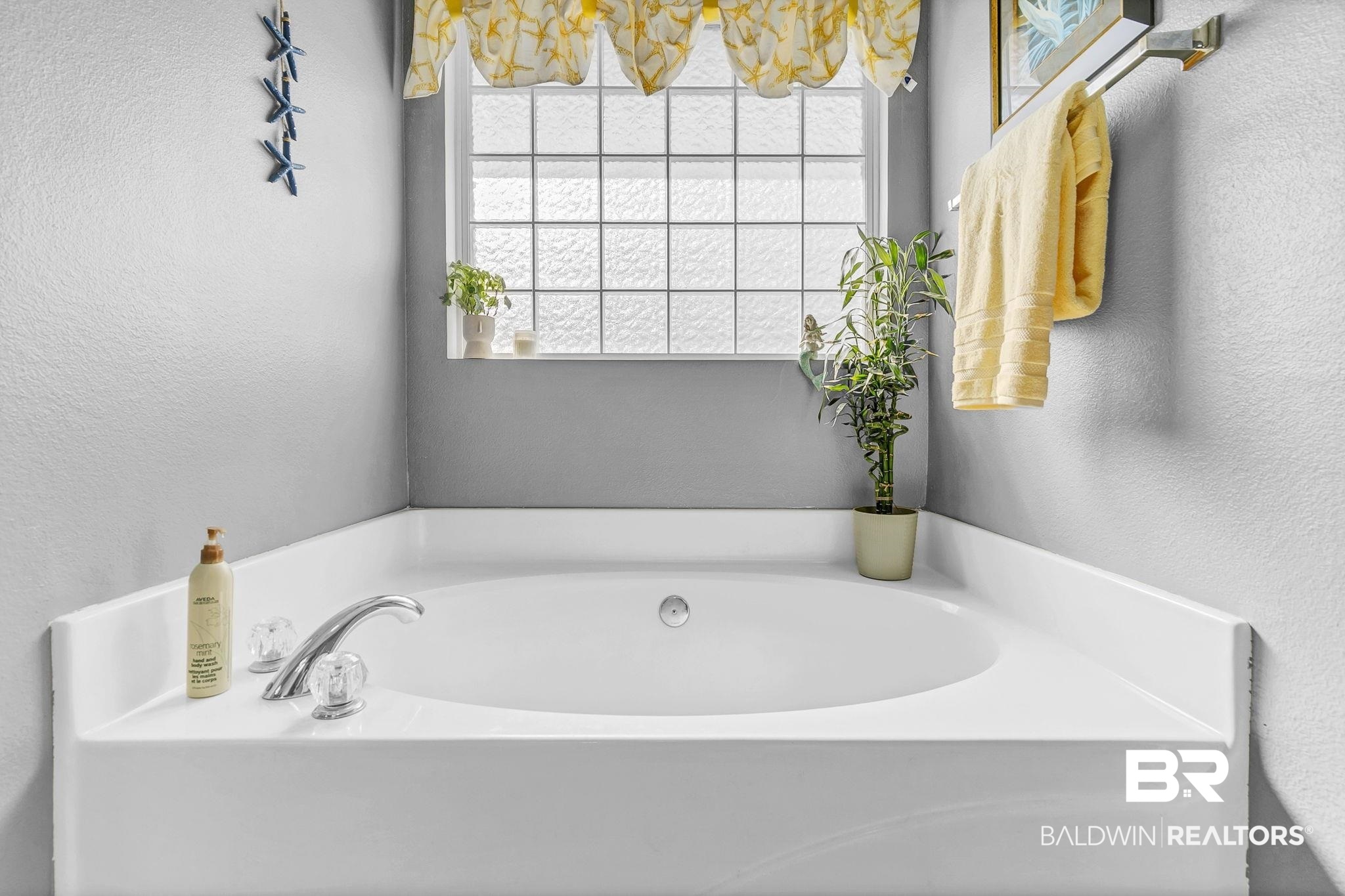 16358 Tempest Drive Foley, AL 36535 - Photo 27 of 46 Full bath with a bath and a textured wall