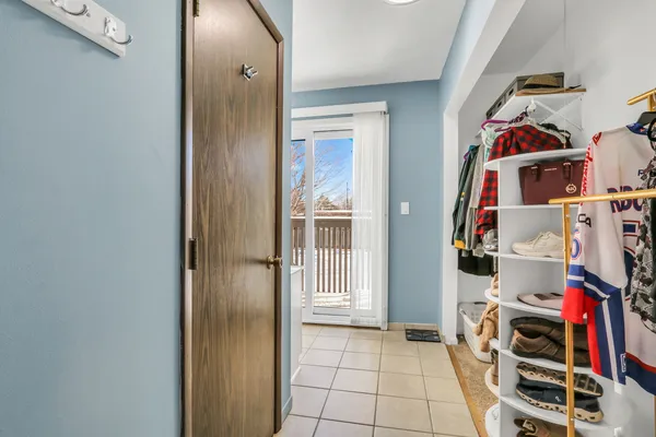 $254,900 | 705 Colby Court, Gurnee, IL 60031