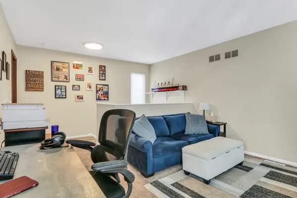 $254,900 | 705 Colby Court, Gurnee, IL 60031