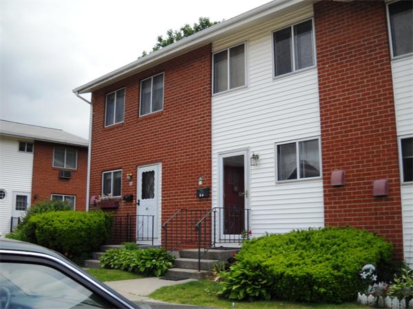 50 Tokeneke Road, Unit 50 Holyoke, MA 01040 - Photo 1 of 1 Gallery Image 1