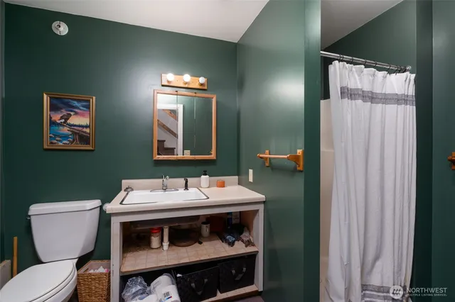 $949,950 | 40181 Snowberry Lane, Concrete, WA 98237