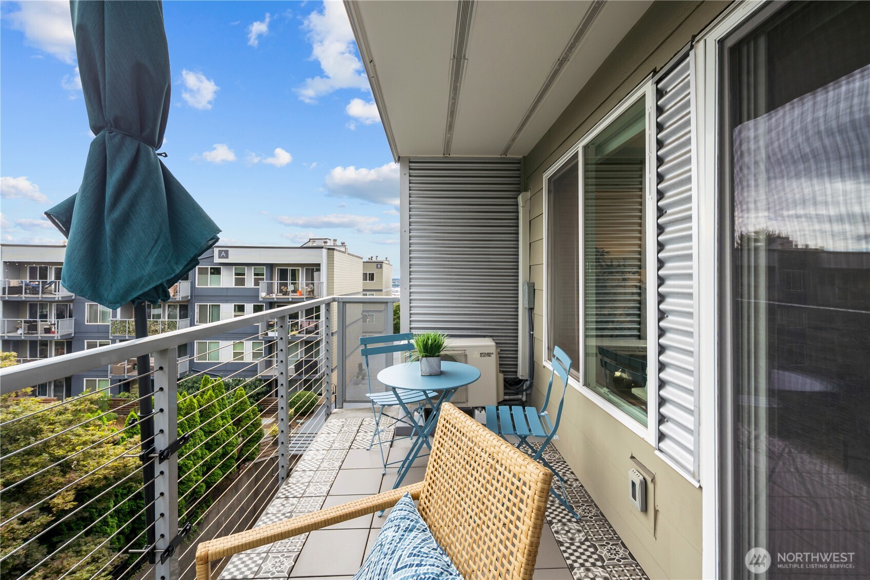 1311 12th Avenue South, Unit F401 Seattle, WA 98144 - Photo 14 of 40