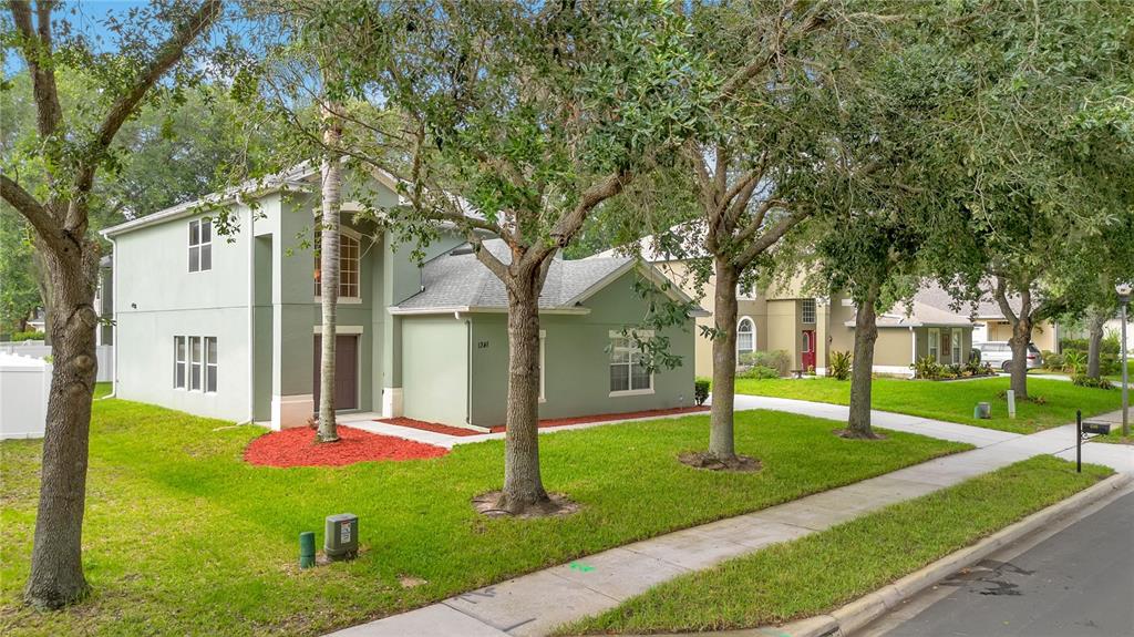 1341 Kintla Road Apopka, FL 32712 - Photo 4 of 38