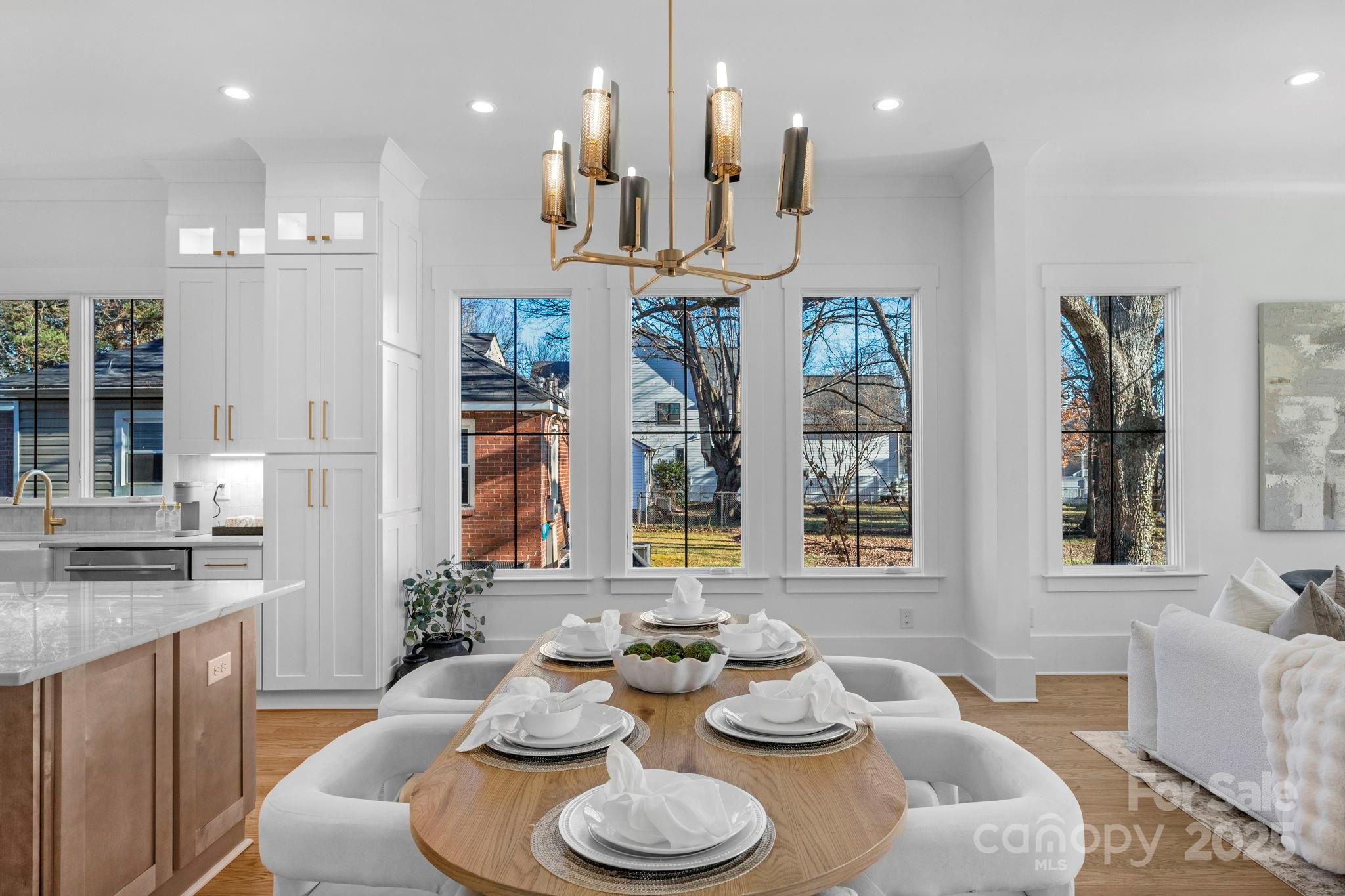 302 Marsh Road Charlotte, NC 28209 - Photo 11 of 40