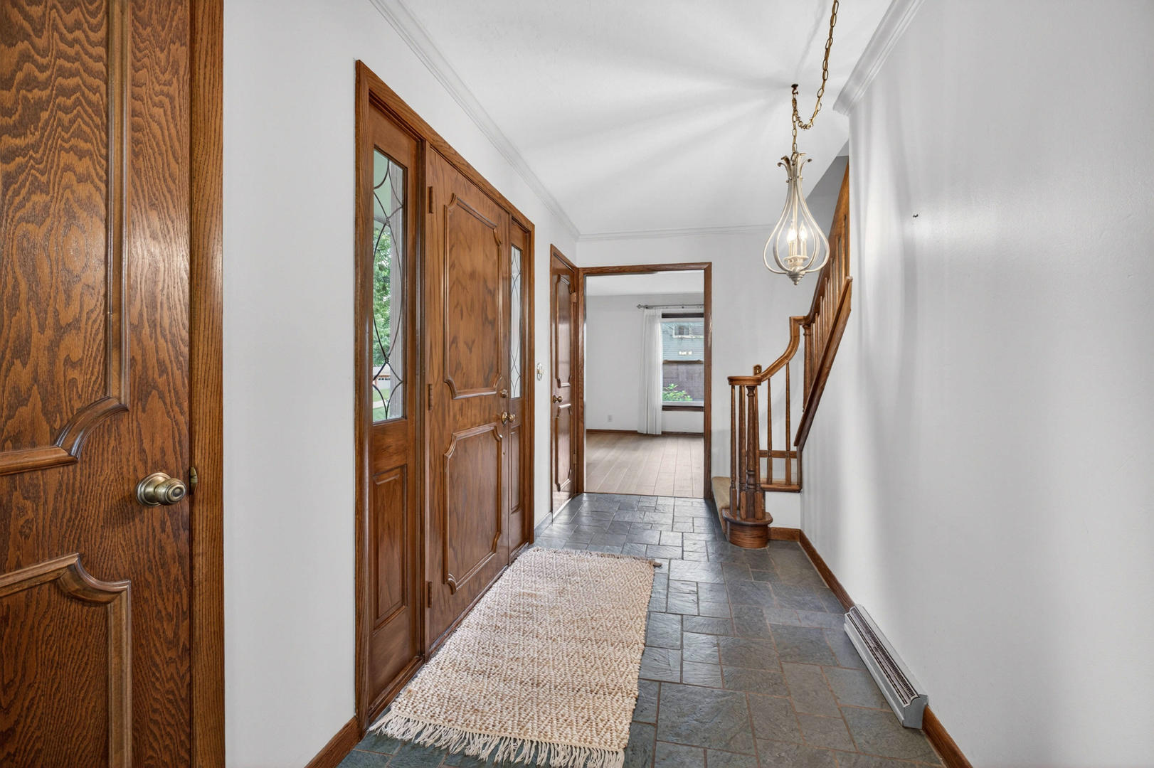 2205 Winding Hill Road Davenport, IA 52807 - Photo 5 of 64