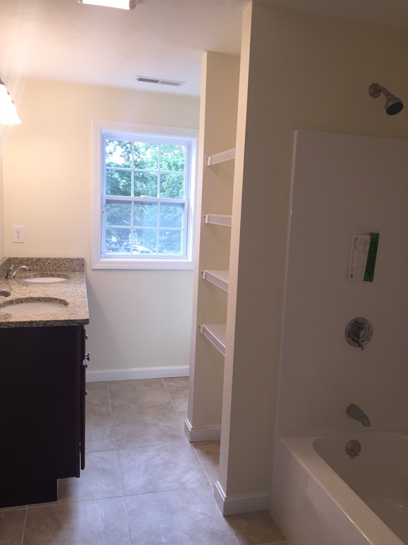 14 Park Terrace Road Worcester, MA 01604 - Photo 11 of 23 Gallery Image 11
