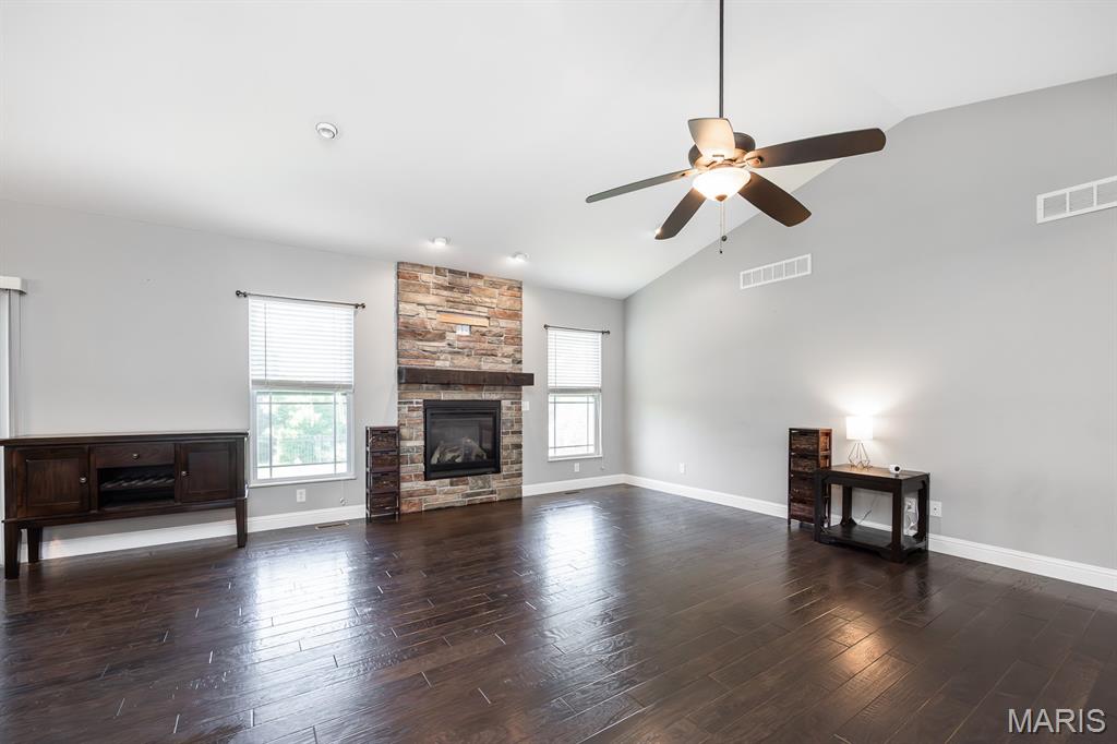 929 Calista Ridge Shiloh, IL 62221 - Photo 5 of 32 Gallery Image 5