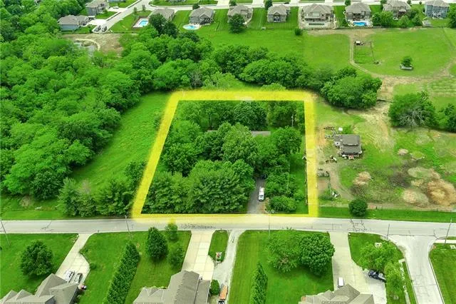 $500,000 | 4490 Doc Henry Road, Lee's Summit, MO 64082