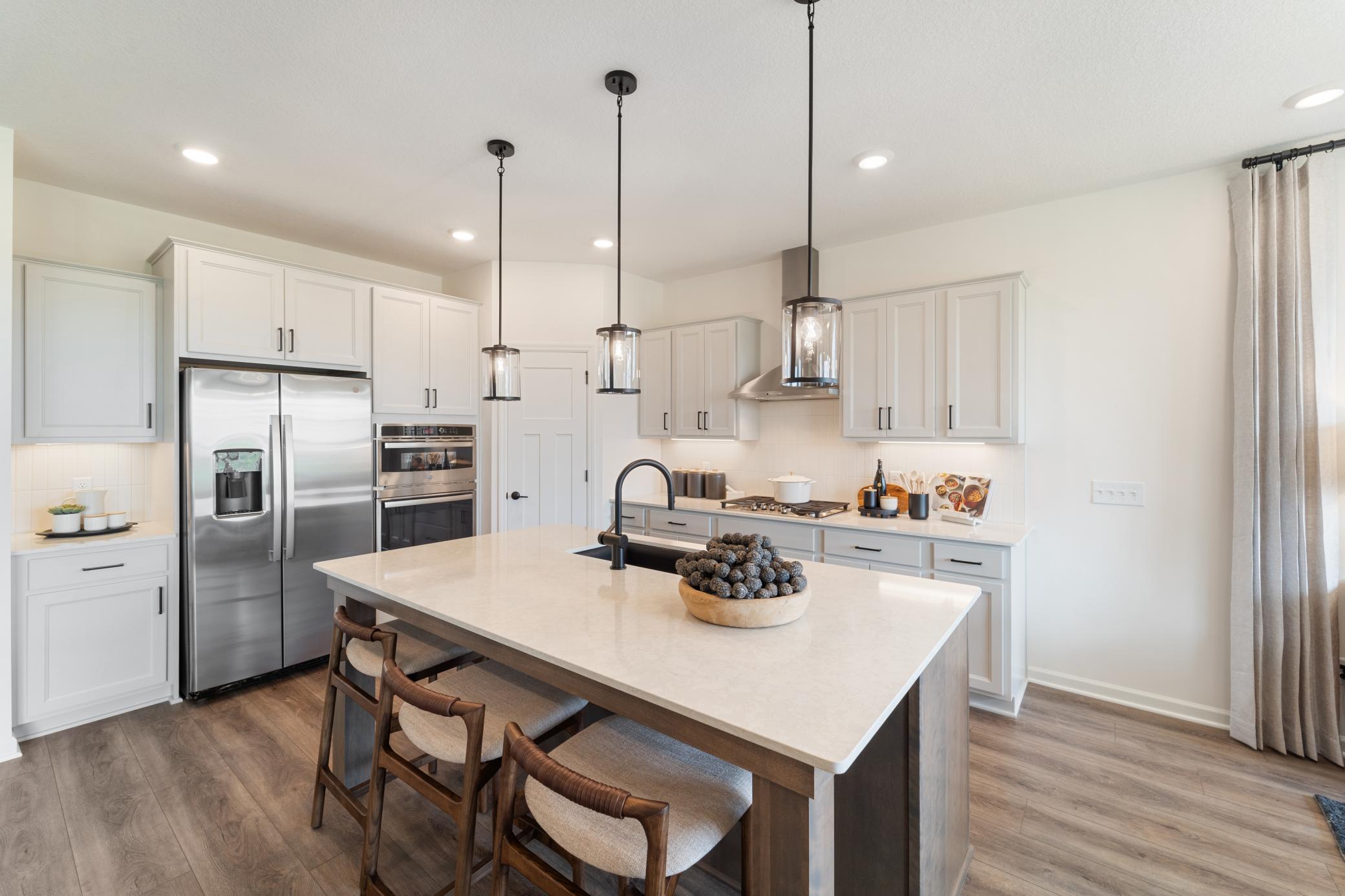 1263 Highland Lane Jordan, MN 55352 - Photo 2 of 24