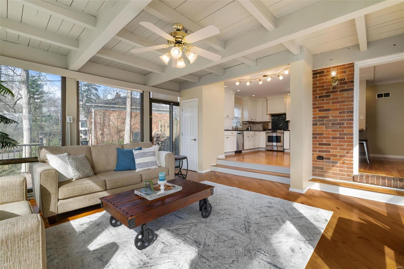 9830 Wild Deer Road St. Louis, MO 63124 - Photo 34 of 64 Gallery Image 34