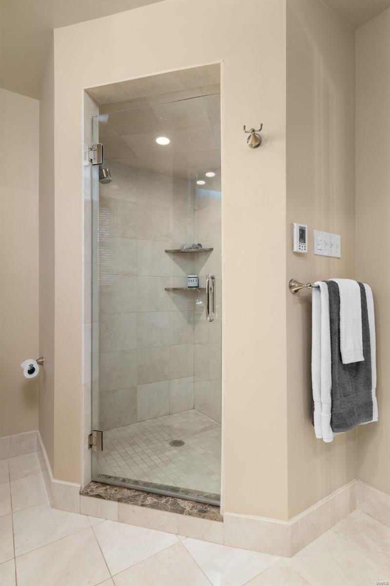 9830 Wild Deer Road St. Louis, MO 63124 - Photo 38 of 64 Gallery Image 38