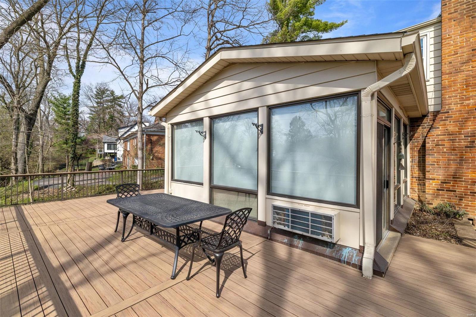 9830 Wild Deer Road St. Louis, MO 63124 - Photo 10 of 64 Gallery Image 10